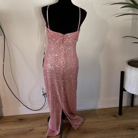 NWT IEEna for Macduggal sequin dress - Picture 4 of 10
